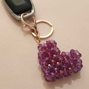 Porte-clés DORÉA fait main couleur purple en perles effet cristal, charme de sac élégant et léger avec mousqueton doré