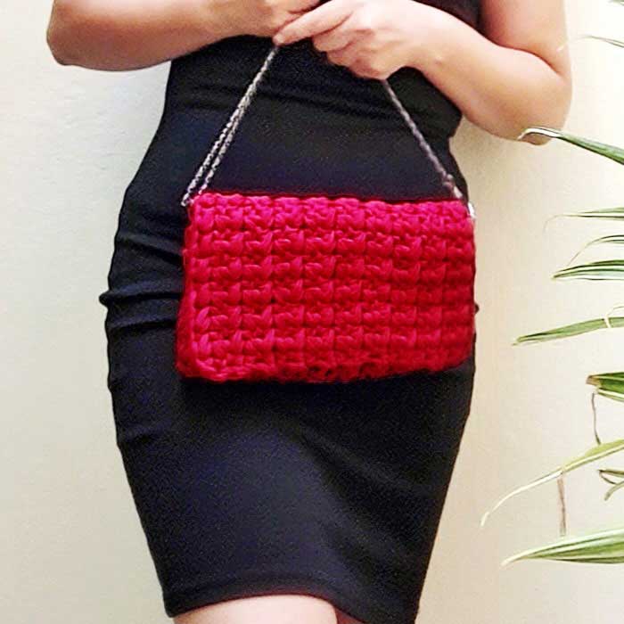 ac-handys-crochic-rouge-crochet-fait-main-bazarcom-maroc